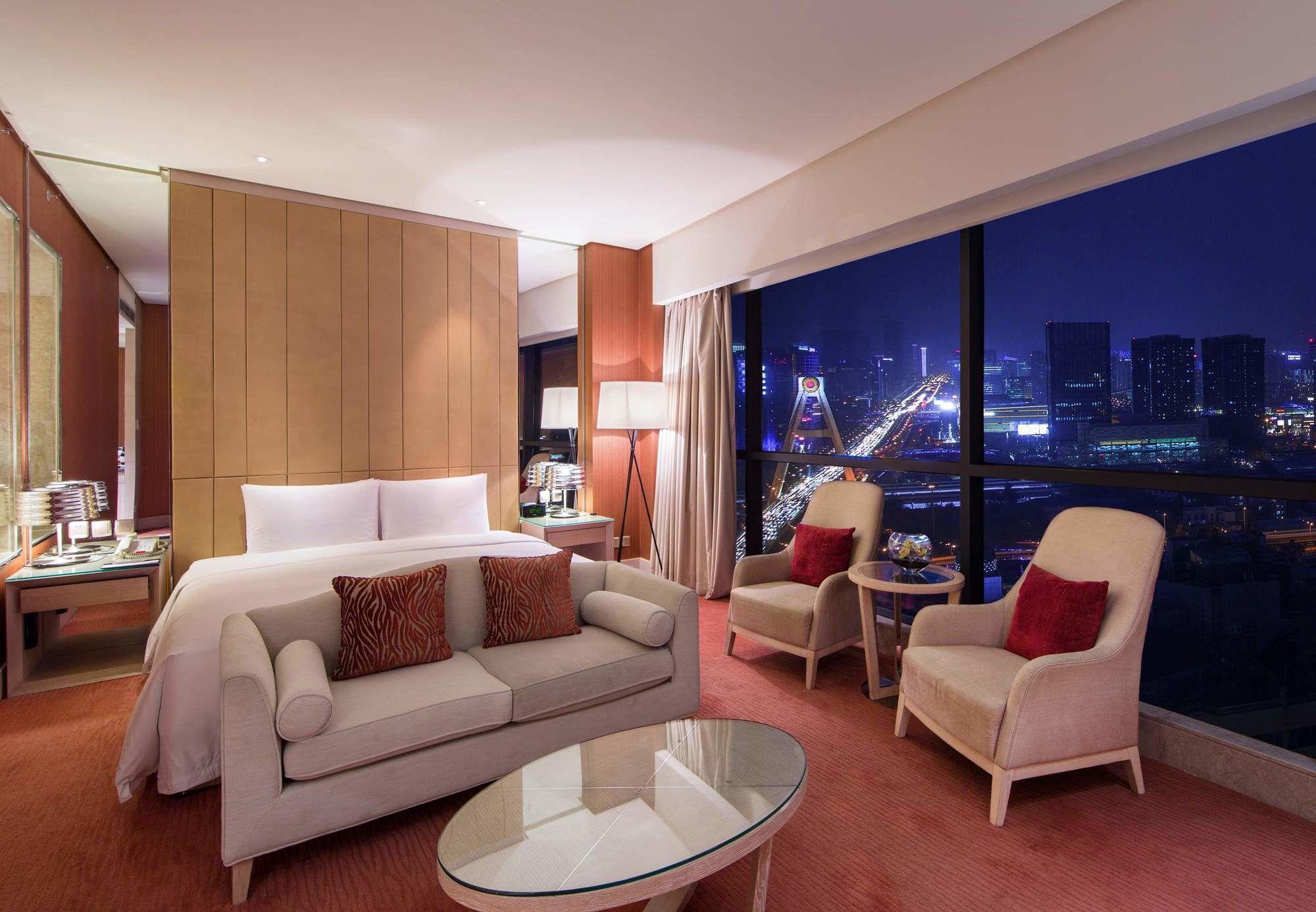 Renaissance Chengdu Hotel Dış mekan fotoğraf