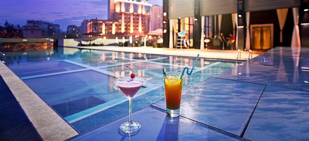 Renaissance Chengdu Hotel Dış mekan fotoğraf